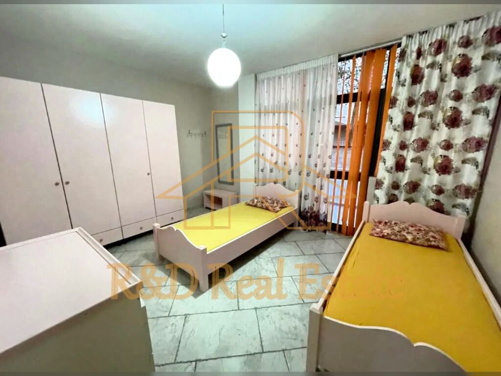 🏡 Jepet me qera apartament 2+1 me oborr