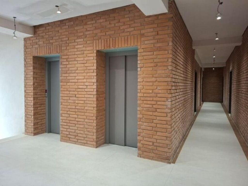 Apartament 1+1 te rezidenca Henke përballë Amerikan 3