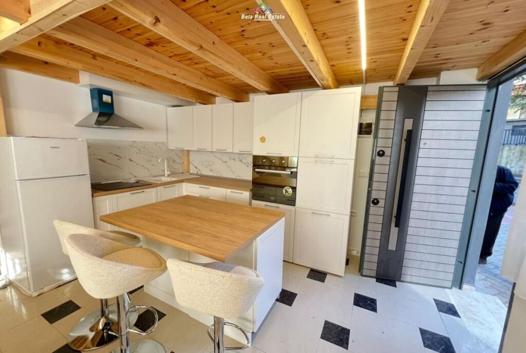 Apartment/Duplex For Rent 1+1 At Selvia (ID B2101555) Tirana