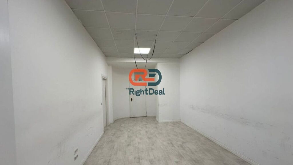 Near Wilson Square, Office Space for Rent !!
