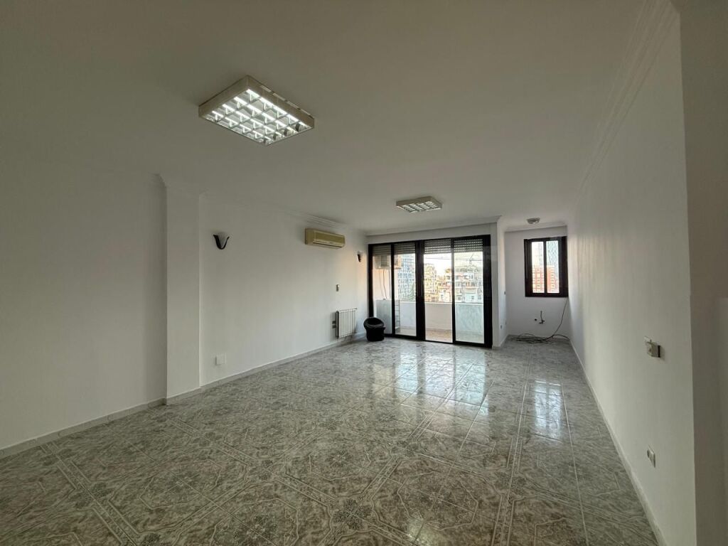Jepet Ambient Zyre me Qera – Ish Blloku, Rr. Ismail Qemali 🏢
