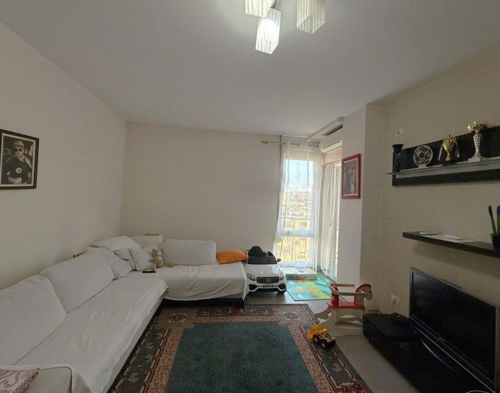 Jepet me Qira Apartament 1+1 tek Oxhaku
