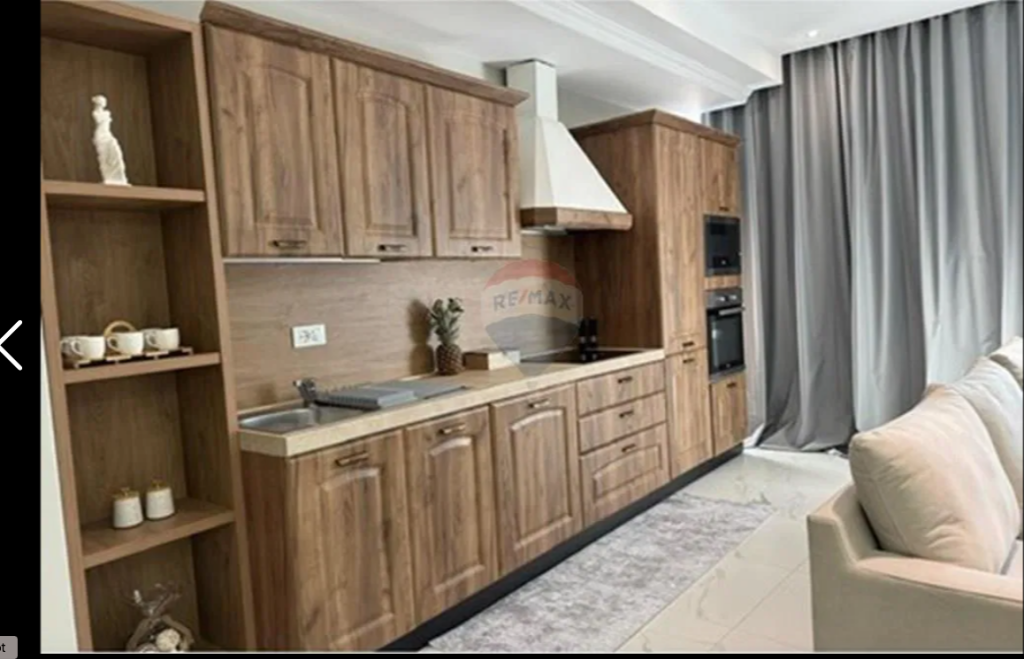 Appartamento in vendita 2+1+2 a Lake View