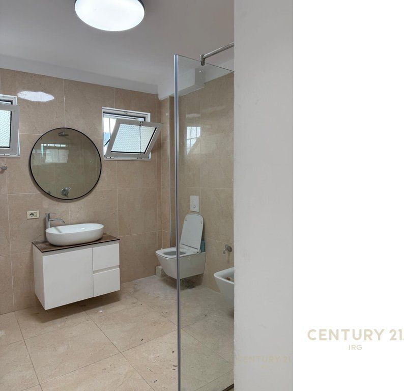 APARTMENT 2+1 FOR SALE NEAR PETRO NINI!