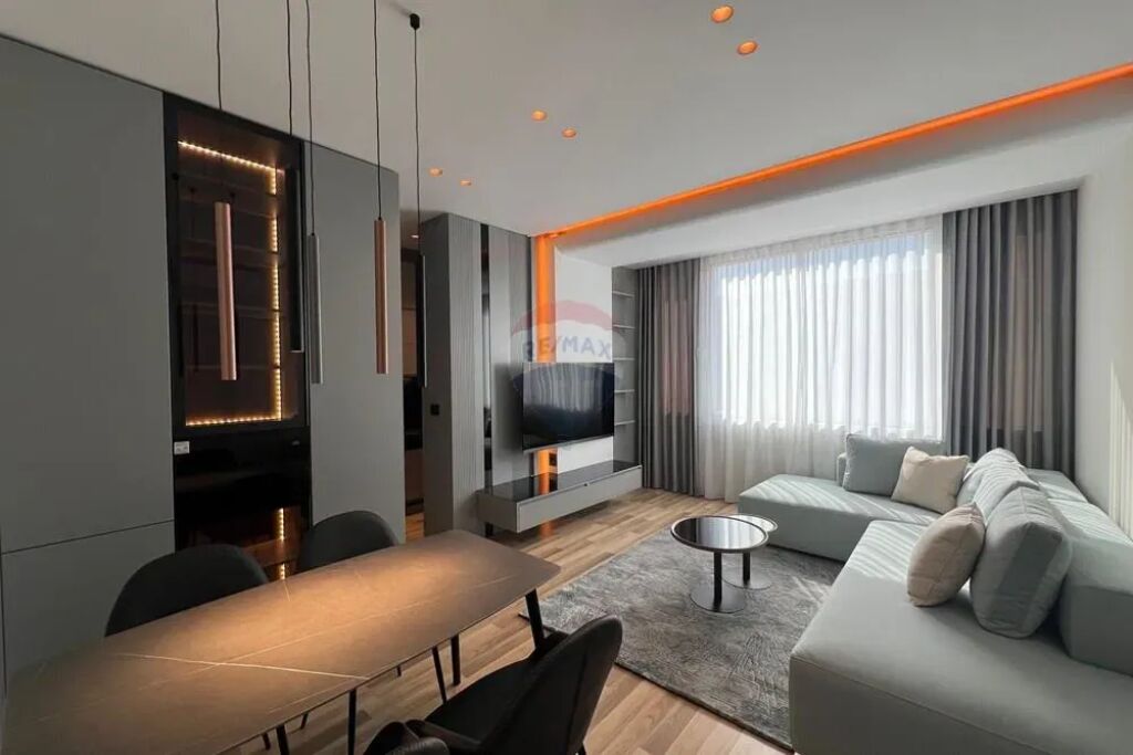 Apartment 1+1+ Parking space for rent on Elbasan Street, near Air Albania Stadium.