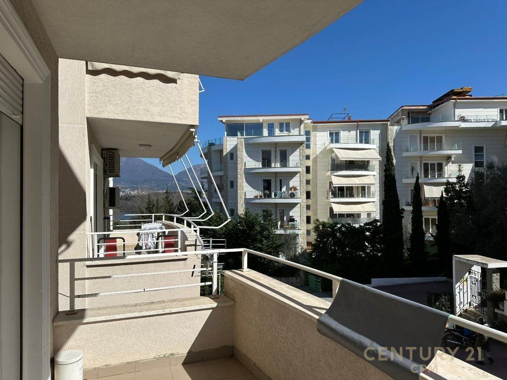 Apartment 2+1+2 For Rent Near the Botanical Garden!
