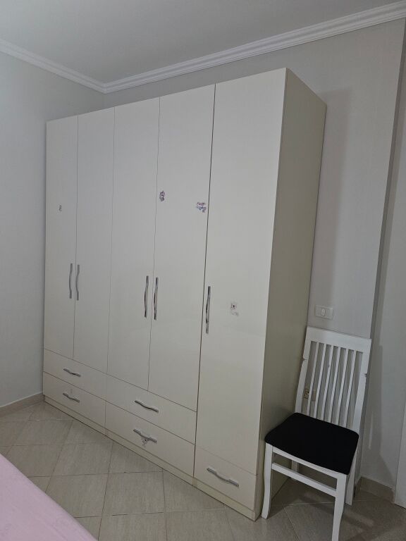 Affittasi appartamento 2+1, Kodra e Diellit via Rrapo Hekali 600 euro