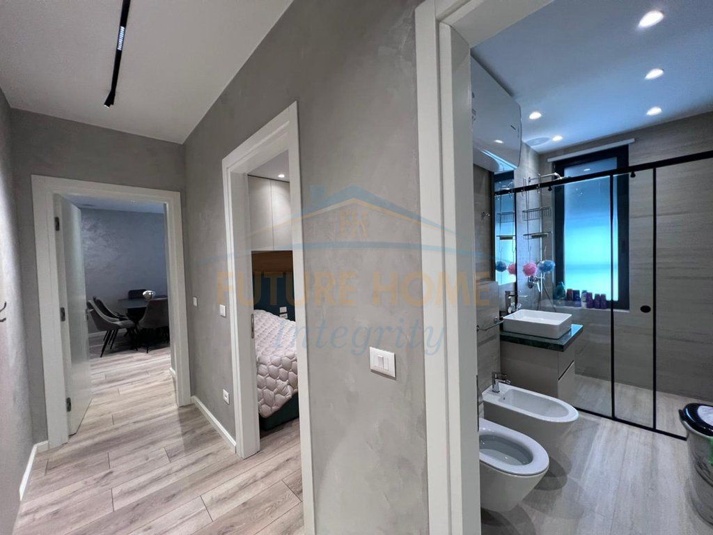 In vendita, Appartamento 2+1+2, Residenza Erli, Tirana.