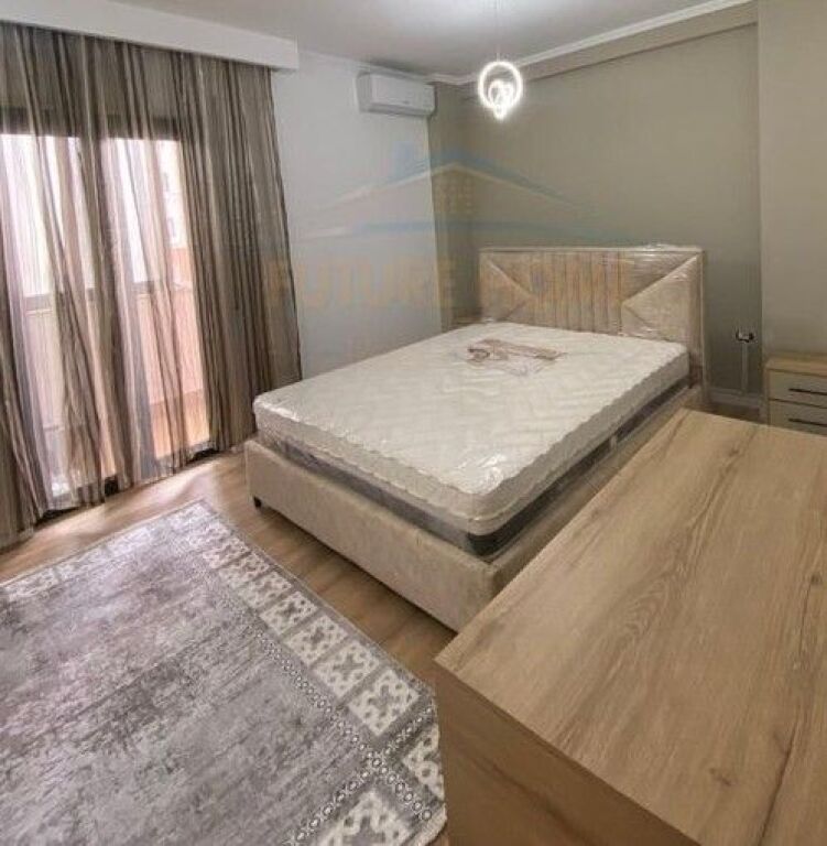 Rent Apartment 1+1, Gallery, Barricadave Street