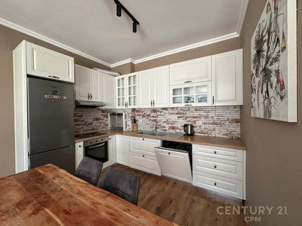 Apartment 2+1+2 For Rent Near the Botanical Garden! 850 € /Month Total Area 98m2