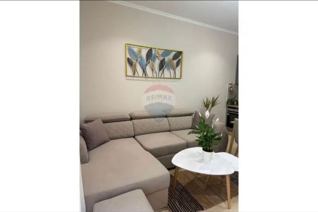 Apartament 1+1 per qira tek RRuga e Kavajes!
