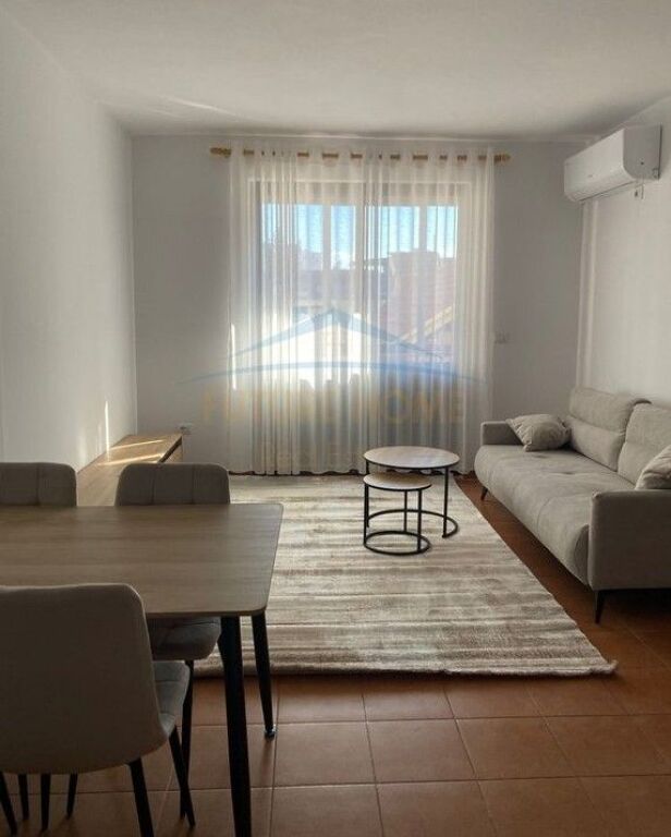 Qera, Apartament 2+1, Rruga e Elbasanit