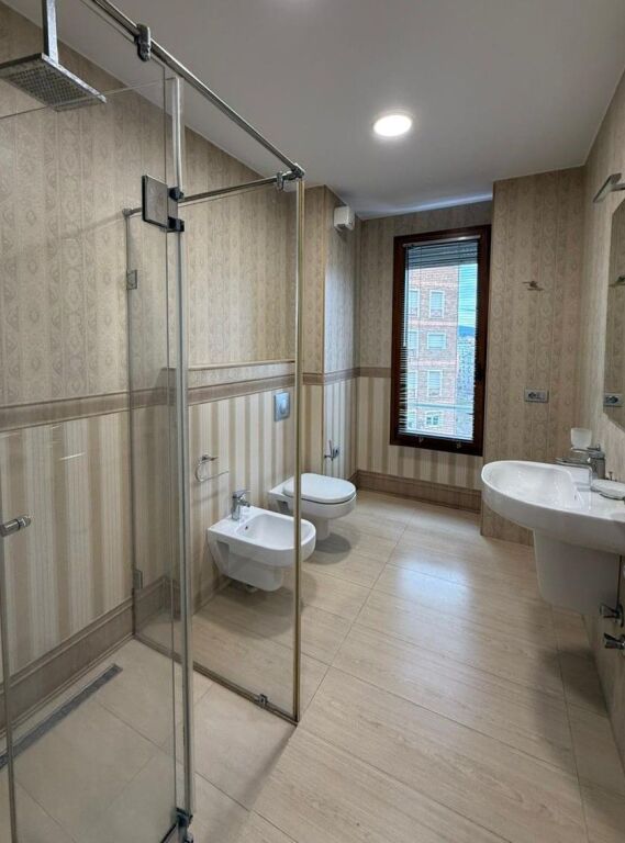 📌Office space for rent at Delijorgji – 200 m²
