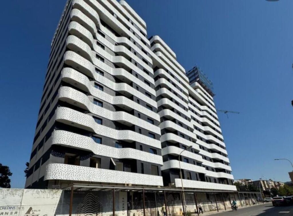 Appartamento 2+1+2+Balcone in Vendita in Corner Residence