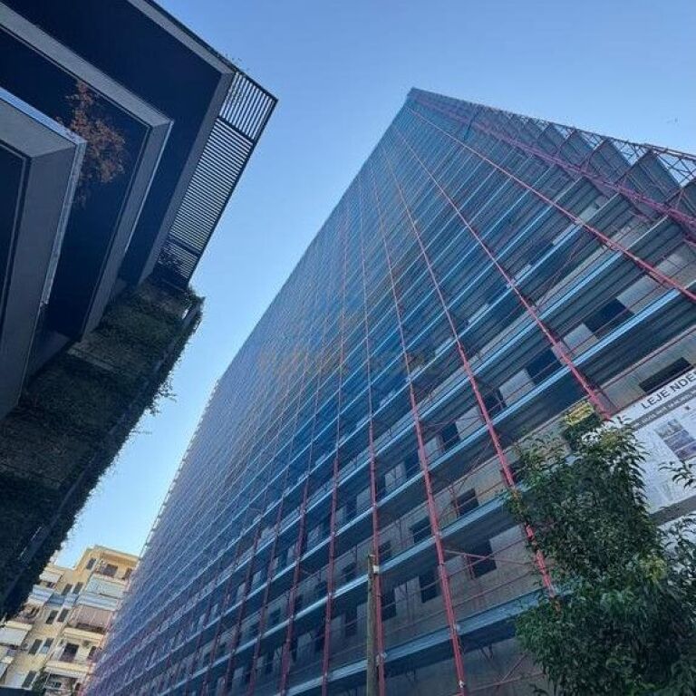 🏡 Occasione 2300€/m2 Vendesi Duplex 4+1 – White Tower Residence ✨