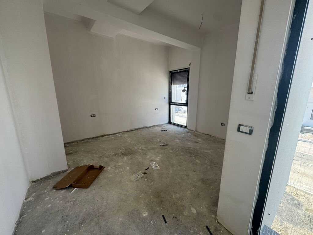 Villa for sale, Hamallaj!