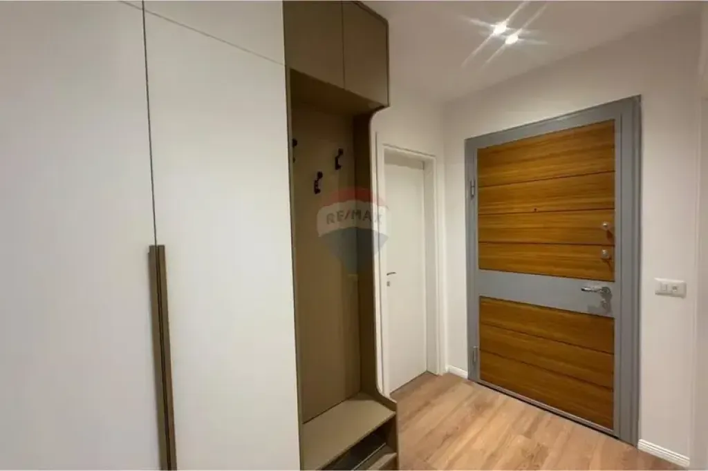 Apartament - Për Shitje - Rruga Mine Peza, Tiranë