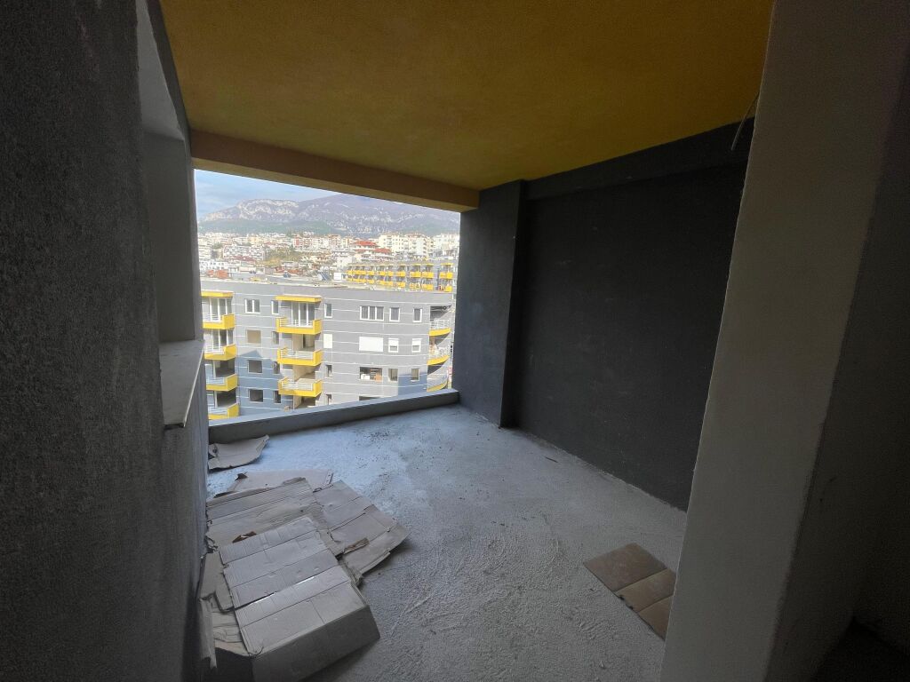 Apaetament 1+1 per shitje ne Shkoze