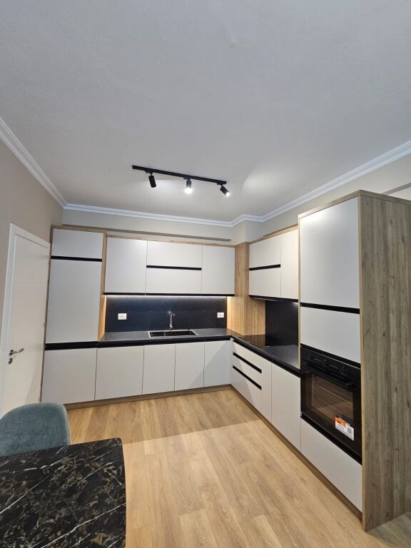 Astir, super apartment 1+1+Parking. 550 Euro