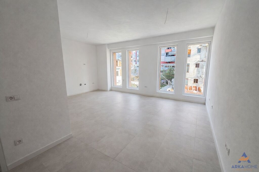 FOR SALE APARTMENT 1+1 + BALCONY "ASTIR, OPPOSITE VILA L" 110000 EURO
