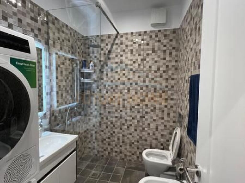SHITET APARTAMENT 2+1,ALI DEM