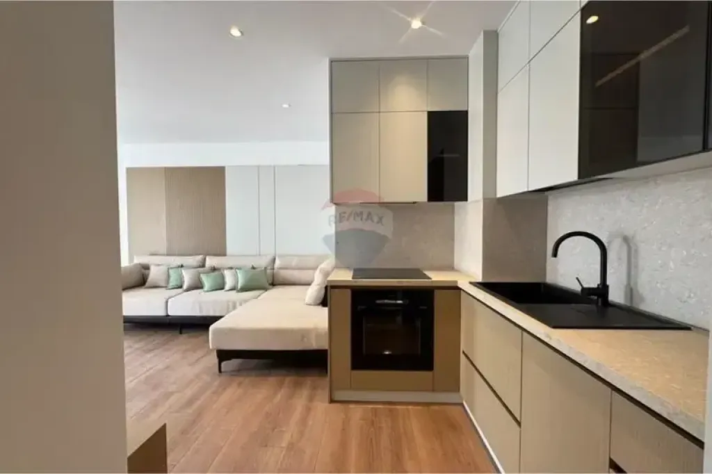 Apartament - Për Shitje - Rruga Mine Peza, Tiranë