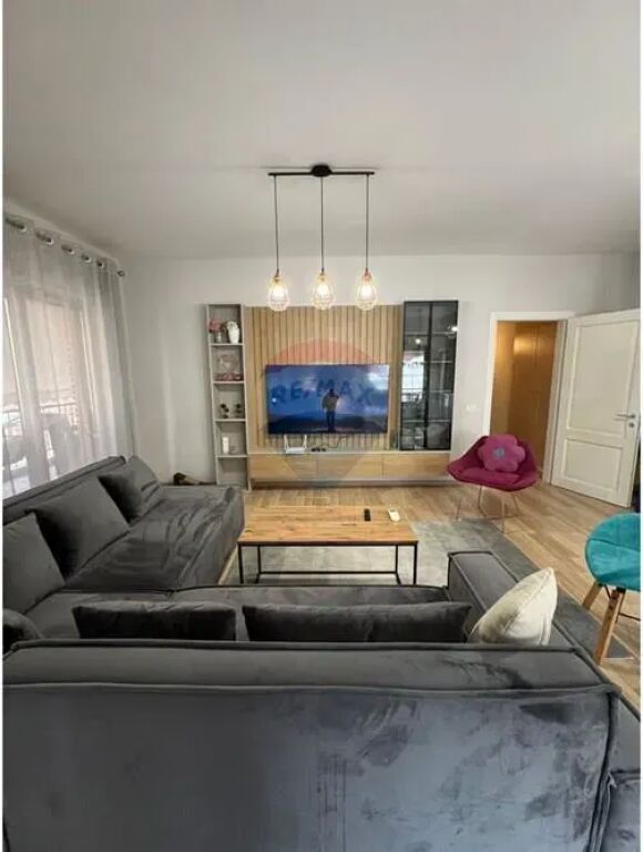 Apartament - Për Qira - Kompleksi Delijorgji, Tiranë