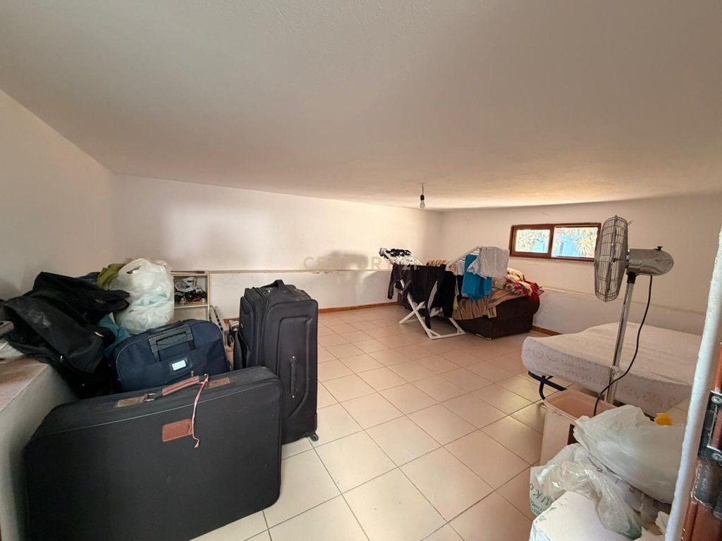 🏡 Apartment 1+1 + Land for Sale – Rruga e Dibrës, opposite QSUT