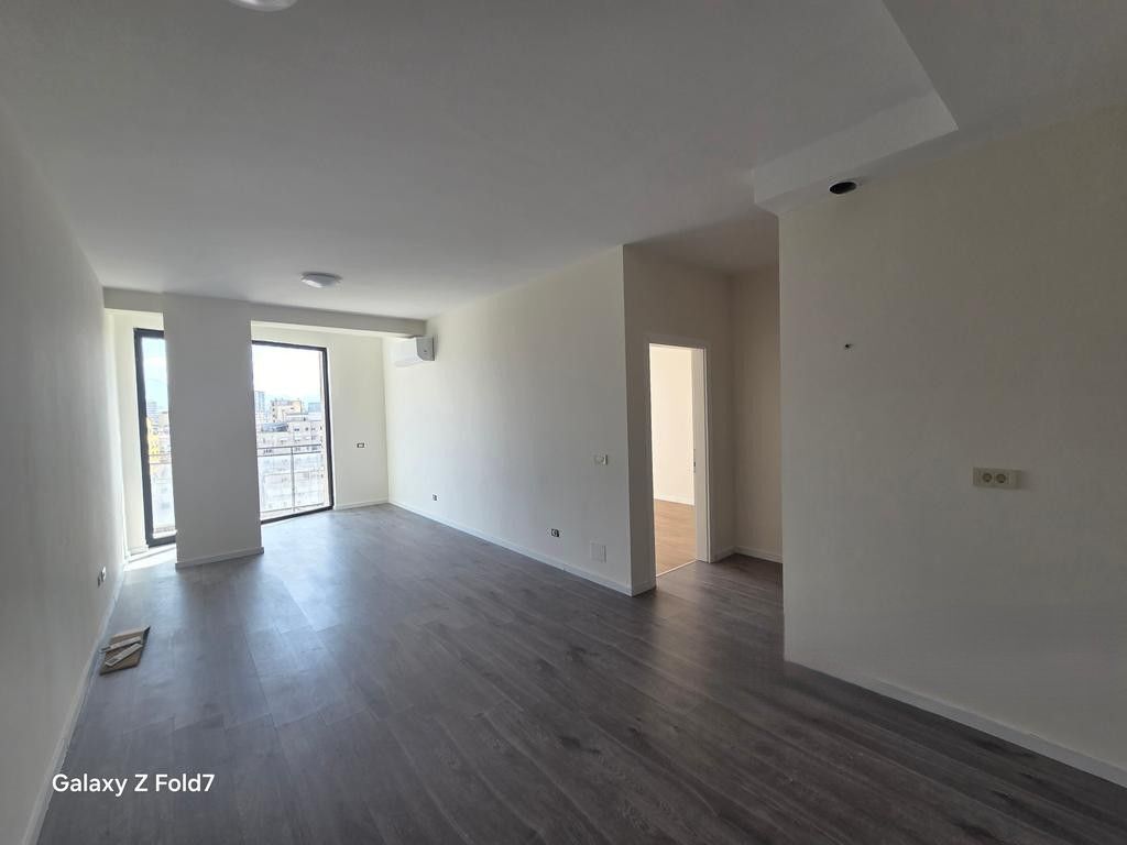 OFFICE SPACE FOR RENT AT GOLDEN PARK RESIDENCE 700 € /Month