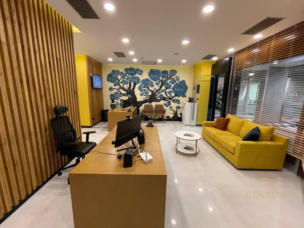 Commercial space 40m2 in ETC Shopping Center!! 162,000 €