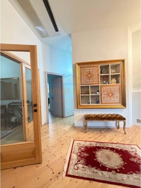 Apartment 2+1+2 for sale, Commune of Paris