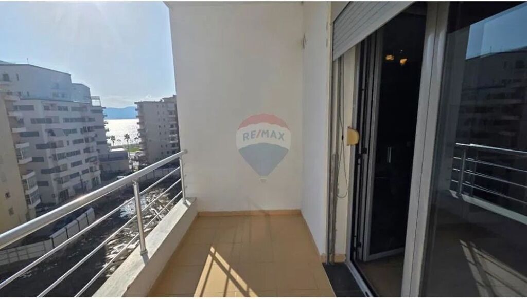 Appartamento 1+1 in Vendita vicino a Lungomare, Vlora