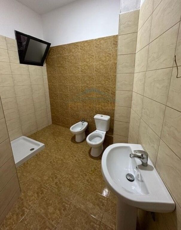 In vendita, Appartamento 2+1+2 in vendita vicino all'Hotel ARC, Unaza e Re