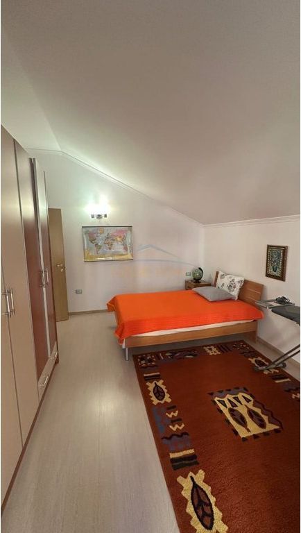Qera, Apartament 3+1+ Post Parkimi, Rruga Bill Klinton, Tirane
