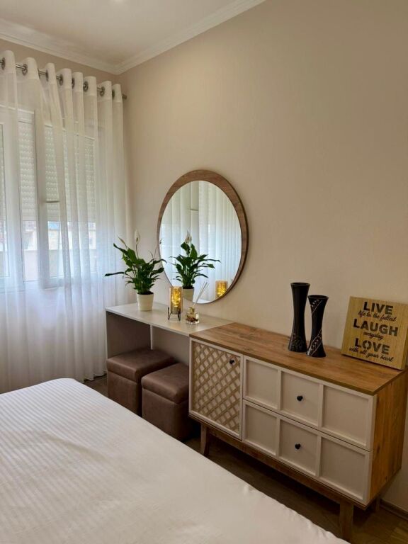 📣 QERA SUPER Apartament 1+1 📍 Prane Kompleksit Delijorgji 🛣️ Rruga e "Kavajes" ✨