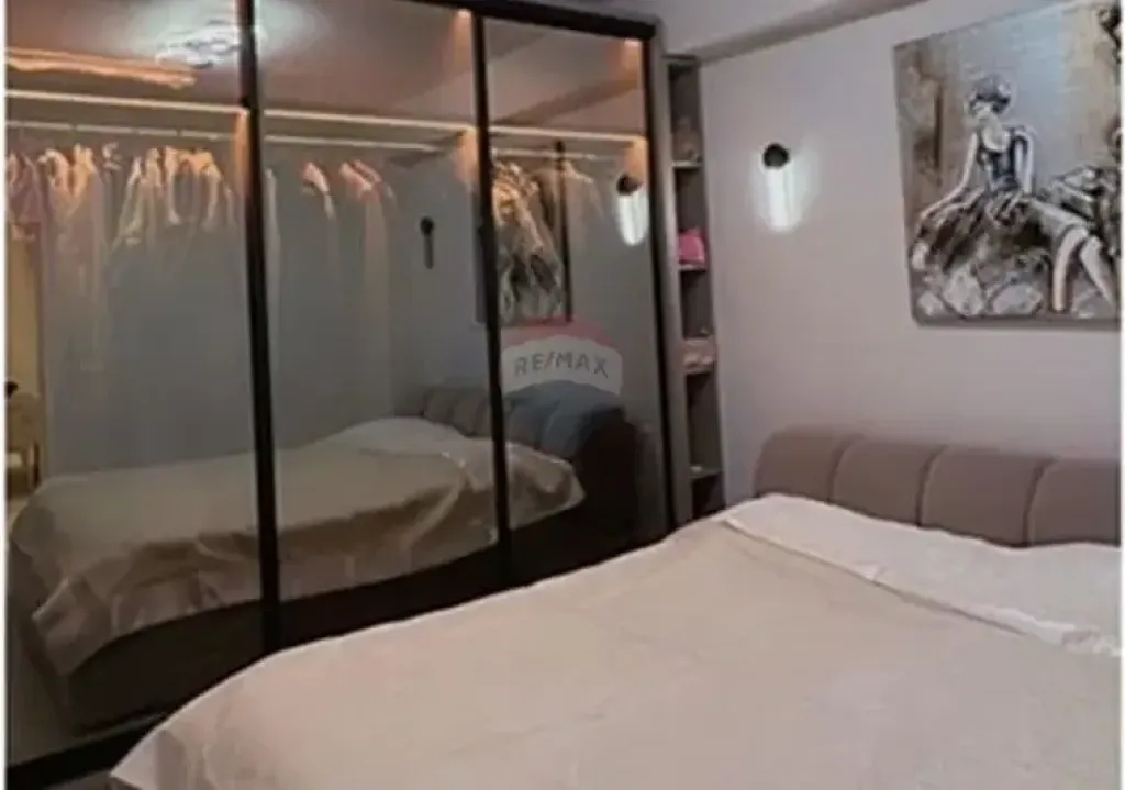 Apartament - Për Shitje - Rruga Emin Duraku, Tiranë