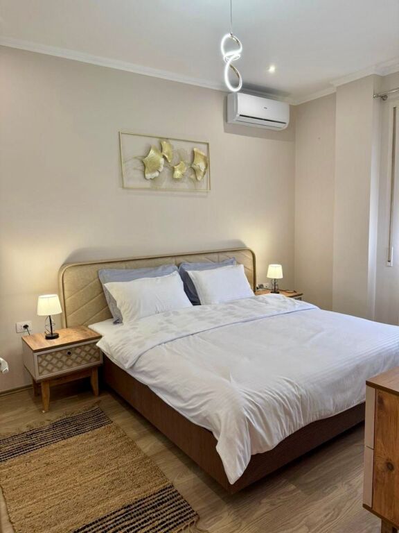 📣 QERA SUPER Apartament 1+1 📍 Prane Kompleksit Delijorgji 🛣️ Rruga e "Kavajes" ✨