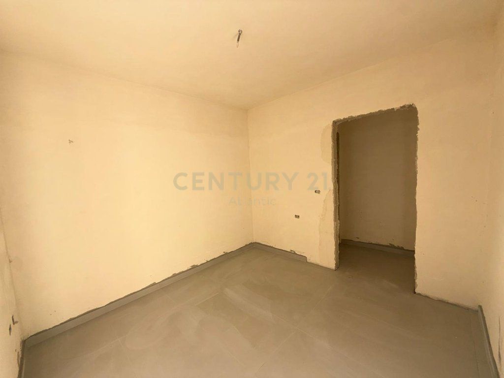 Appartamento 2+1+2 bagni in vendita nel Complesso Saeli, Golem 116,600€ | 106 m² 116,600 €