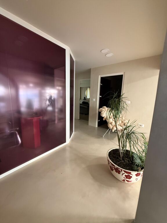 Hairdressing aesthetic business for sale