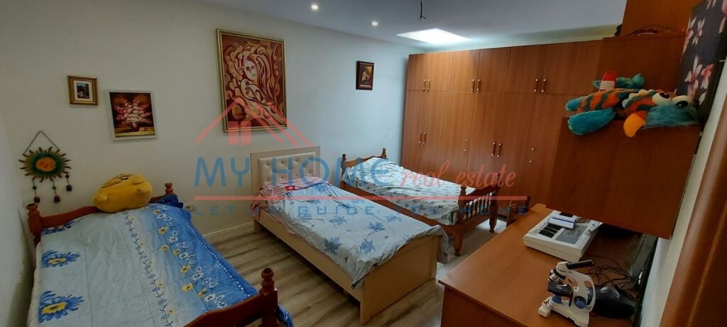Appartamento 2+1 in vendita Vasil Shanto a Tirana