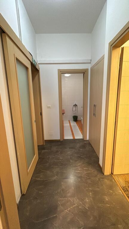 Office for rent at Garda in Bllok