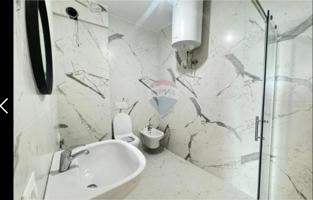Apartament per shitje 2+1 tek Donika Center