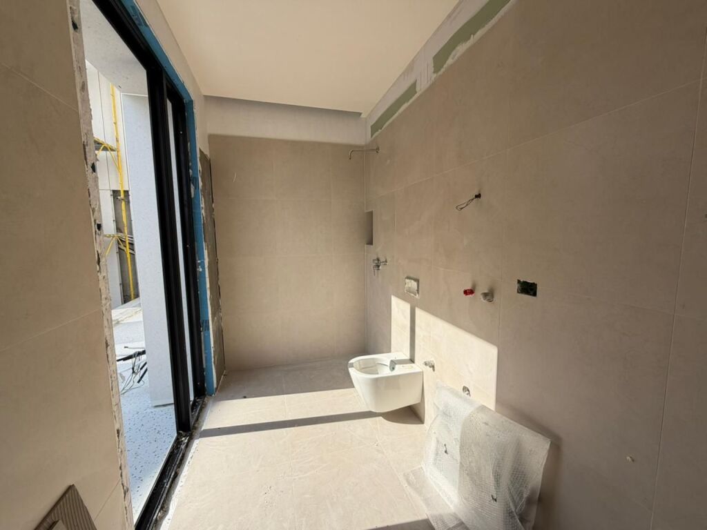 Appartamento 1+1+Veranda in vendita a Vasil Shanto.