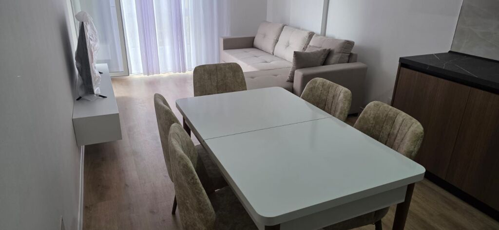 APPARTAMENTO 2+1 IN AFFITTO + POSTO AUTO UNIVERS CITY 500 euro