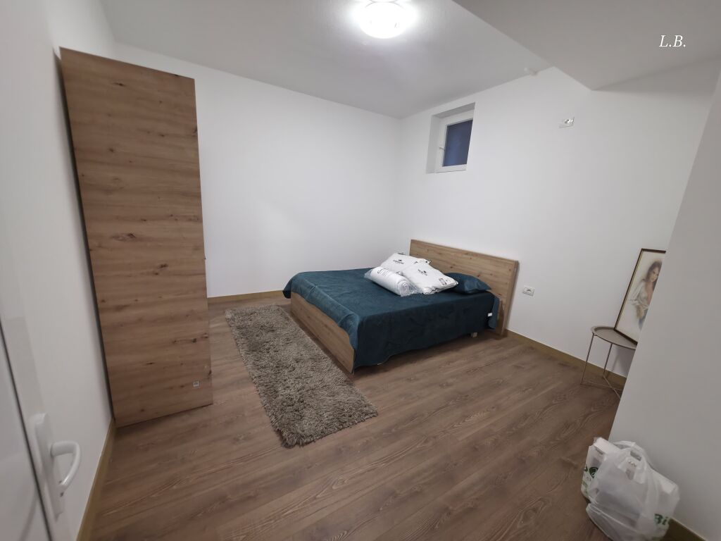 Apartament 1+1 me Qira – Rruga Bill Klinton