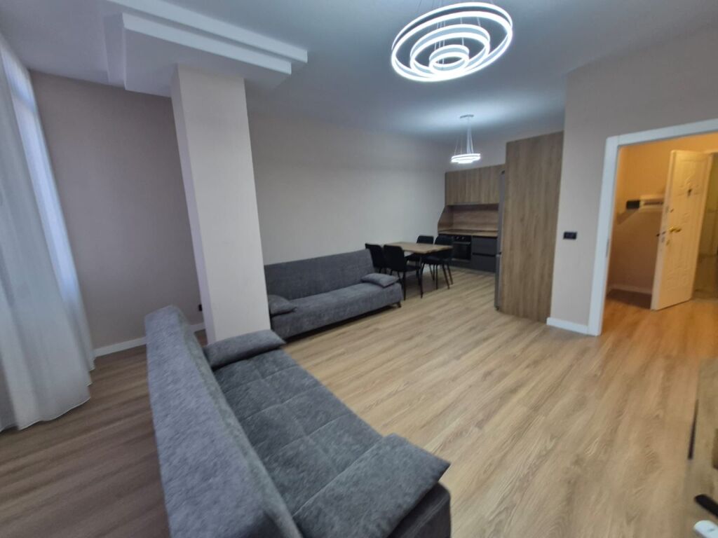 1+1,furnished near Partizani high school,550 thousand lek