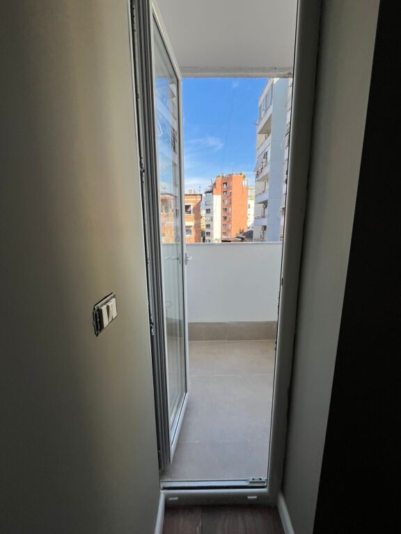 🏡 Apartament 1+1 për shitje – Rruga Mine Peza