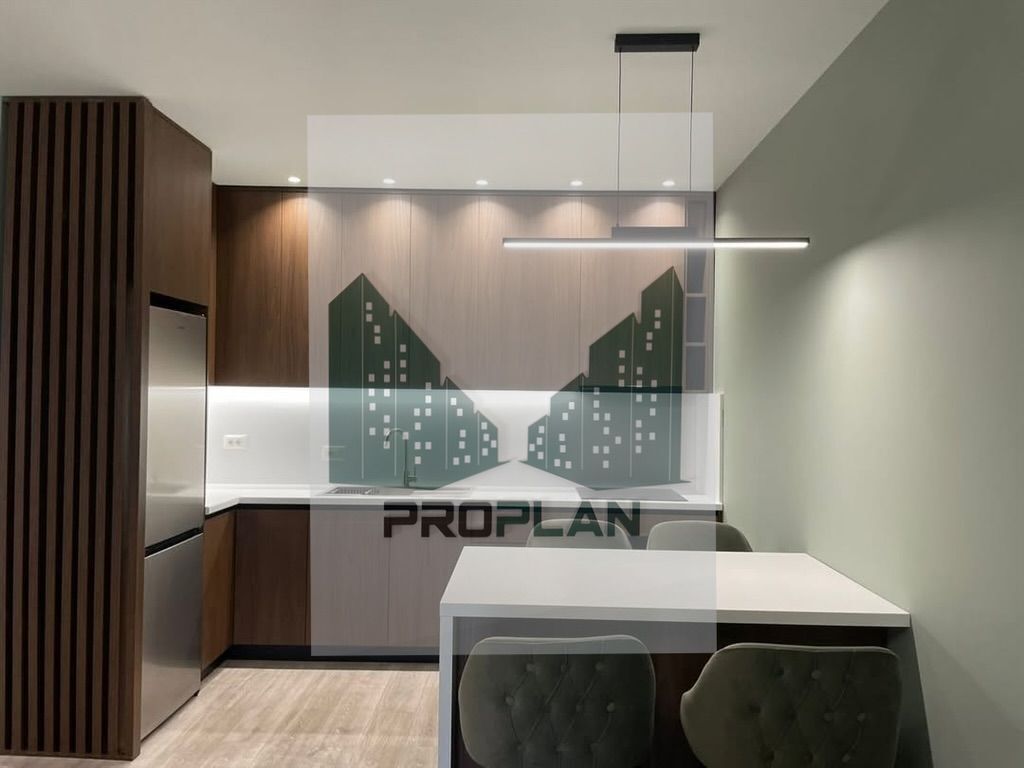 🏠AFFITTASI | Appartamento di Lusso 1+1 – Golden Tower, Via Mine Peza