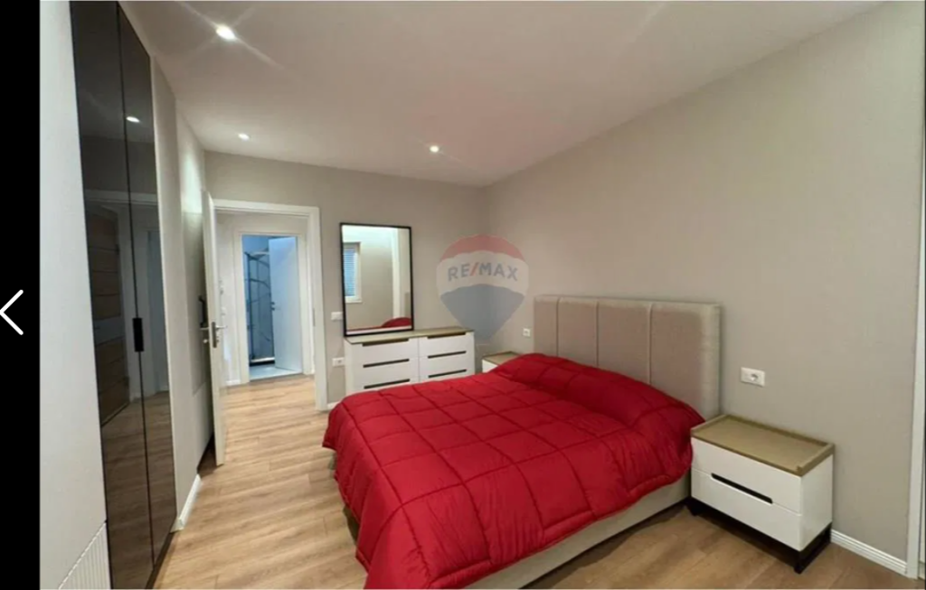 Apartament per shitje 2+1 tek Donika Center