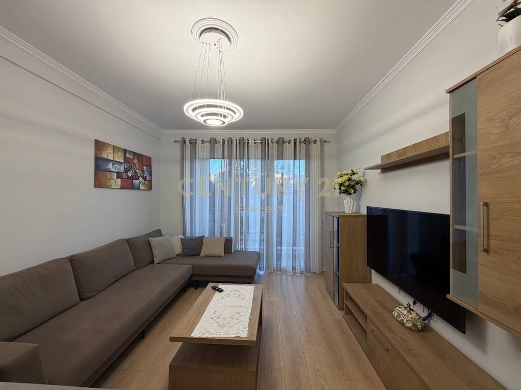 LAPRAKE, APARTAMENT 2+1+2 PER QIRA 650 € /Muaj Sip. Totale  110m2